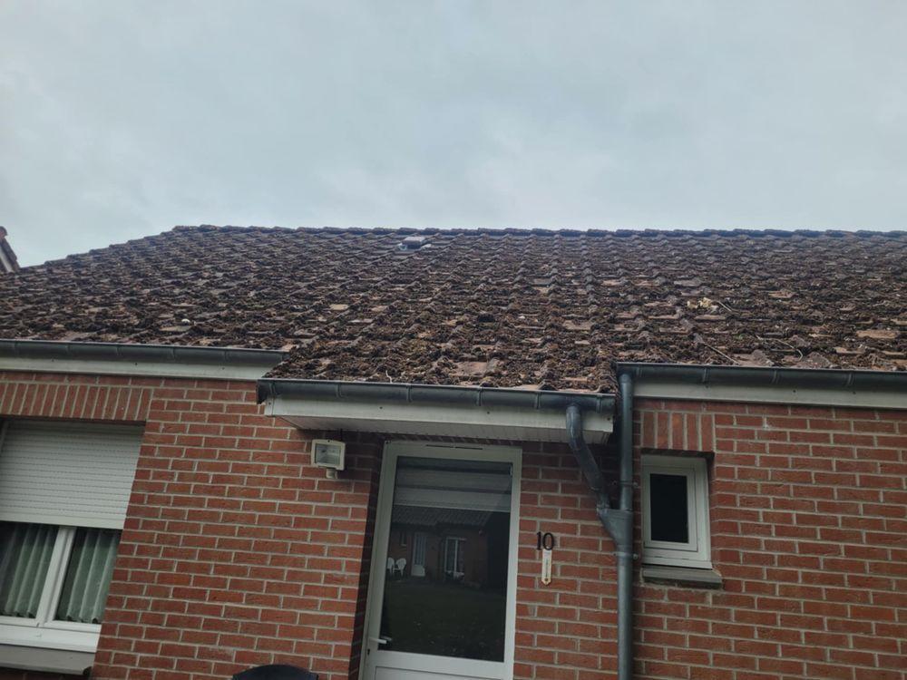 Démoussage toit Cambrai